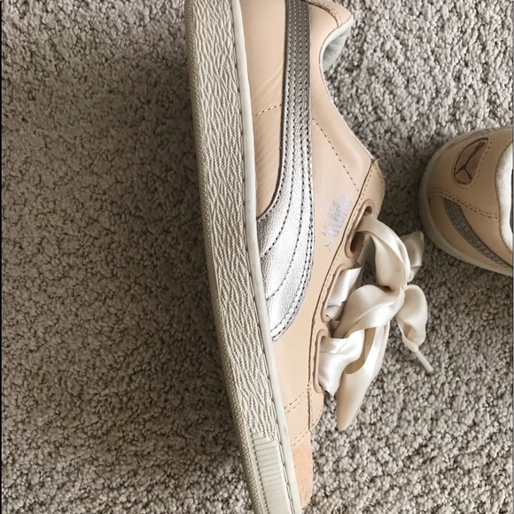 Puma Basket Free People Pink Sneakers - Picture 3 of 5